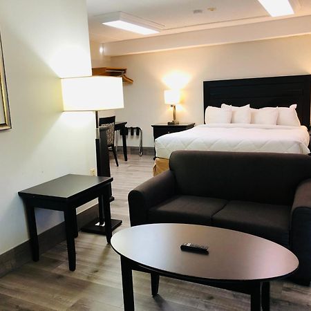 Travelodge By Wyndham Welland Extérieur photo